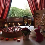 Отель Burg 4*