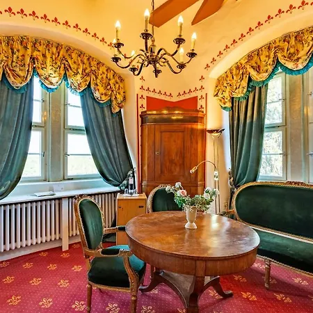 Hotel Burg 4*