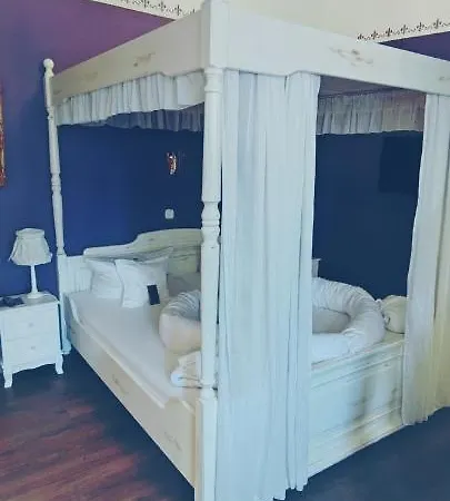 Hotel Burg 4*