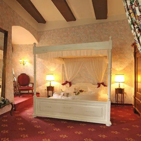 Burg Hotel 4*
