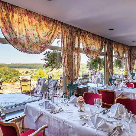 Burg Hotel 4*