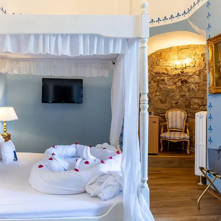 Hotel Burg 4*