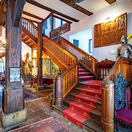 Burg Hotel 4*